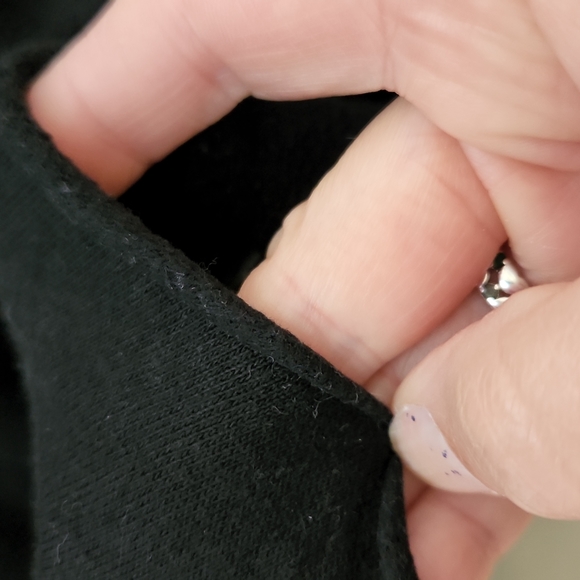 MTV Cropped Hoodie Size Medium - Picture 5 of 10